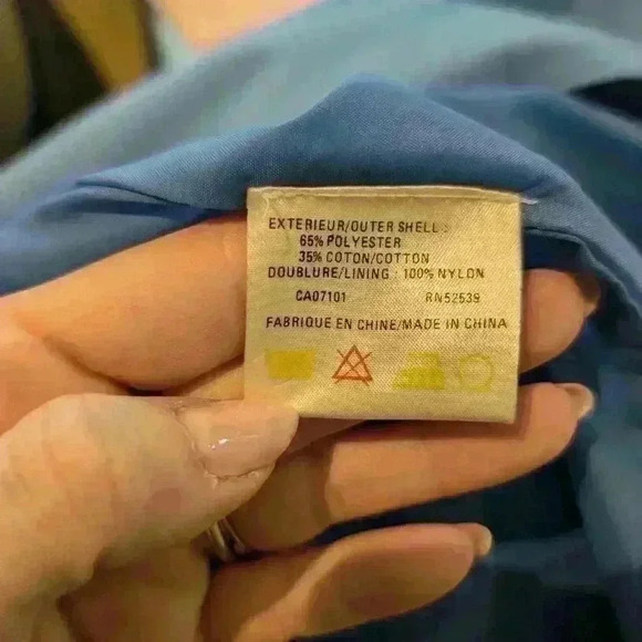 Vintage ladies blue  trenchcoat size medium - Picture 2 of 16